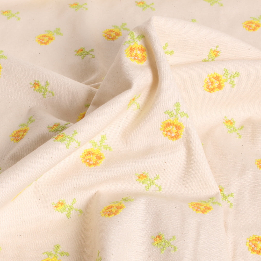 クロスステッチのお花刺繍オックス