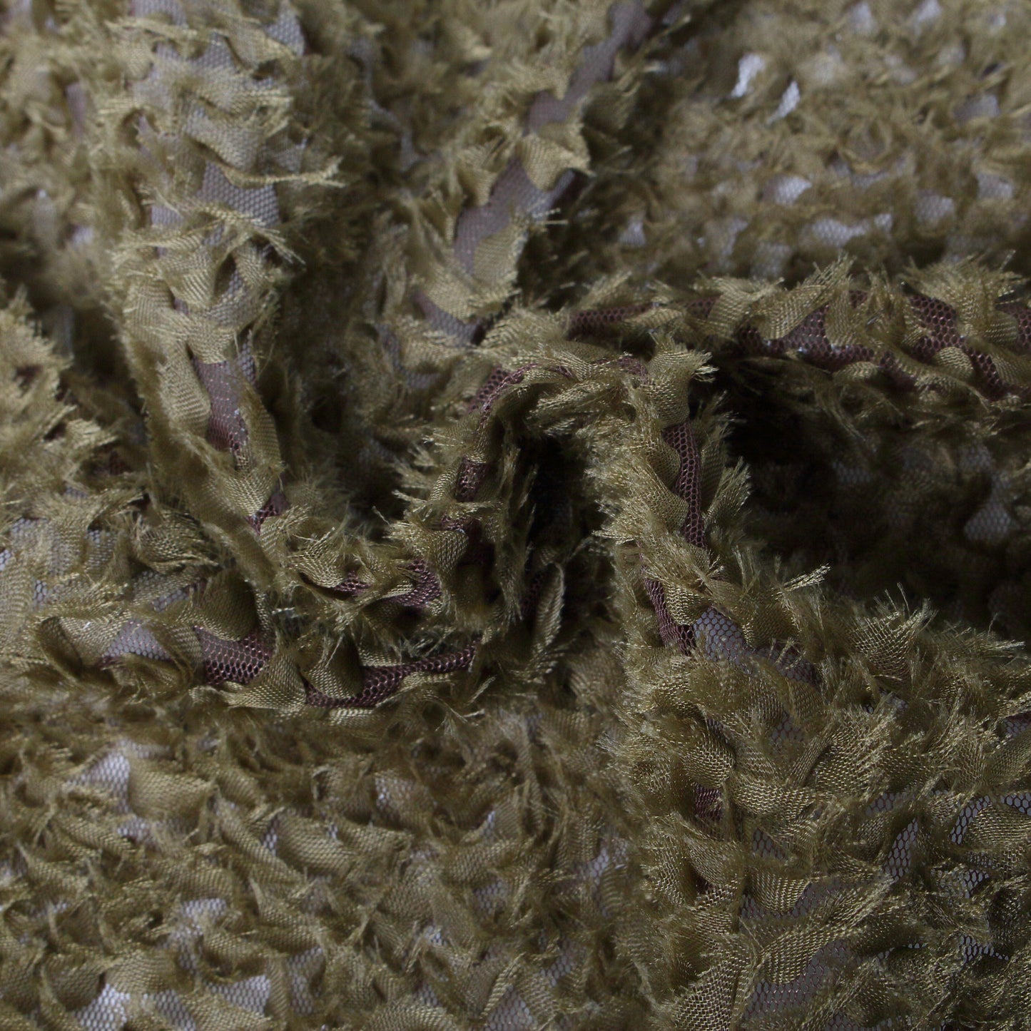 テープチュール刺繡