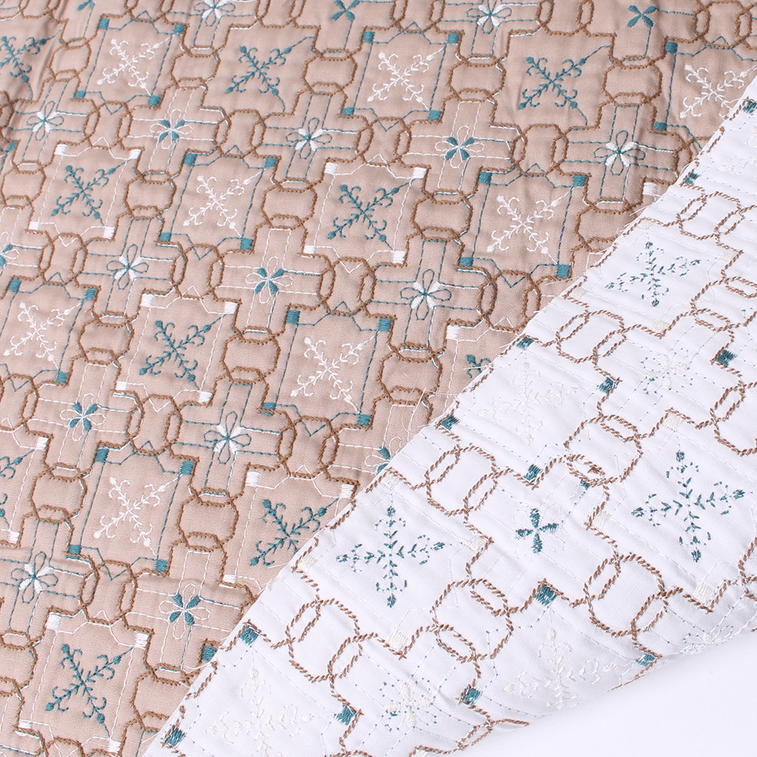 wall paper柄キルト刺繍