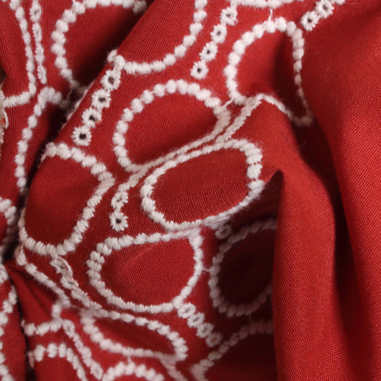 丸ドットボーラー刺繍