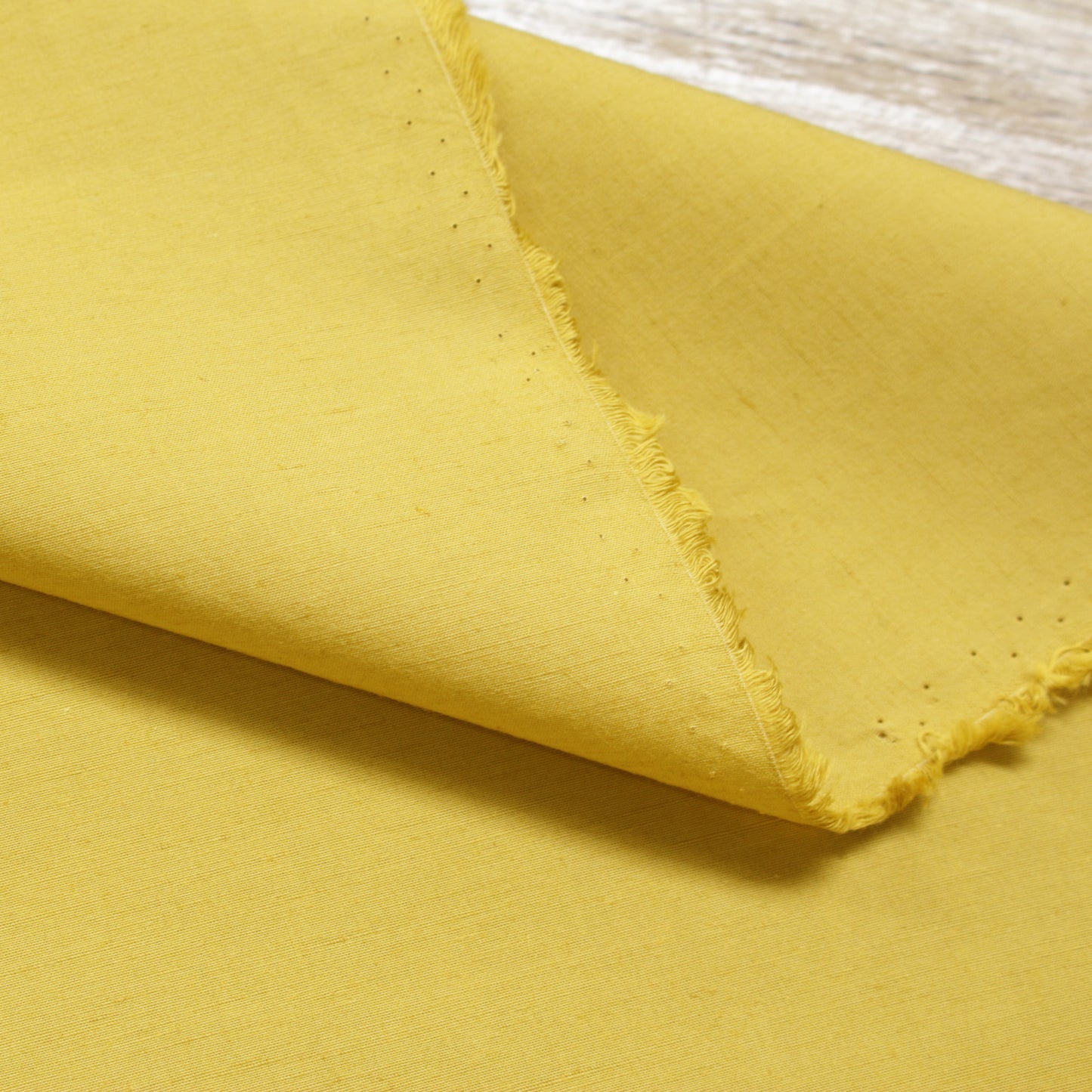 綿麻強撚タイプライター プラット・エアーイン